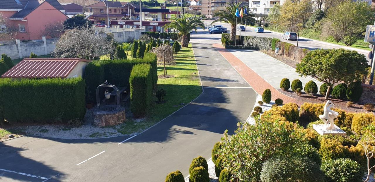 Hotel Castillo De Gauzon Salinas  Exterior photo